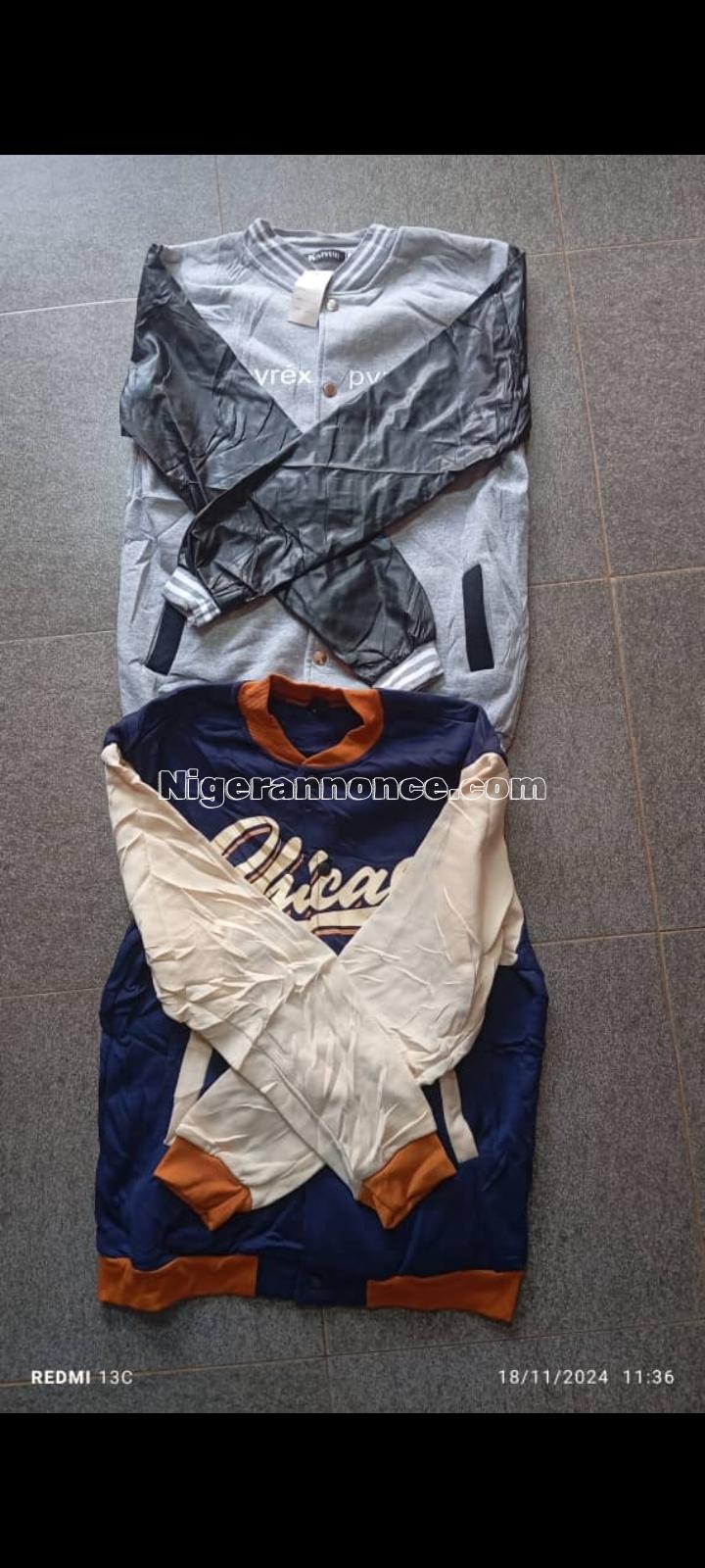 Des pulls capuche - Niamey