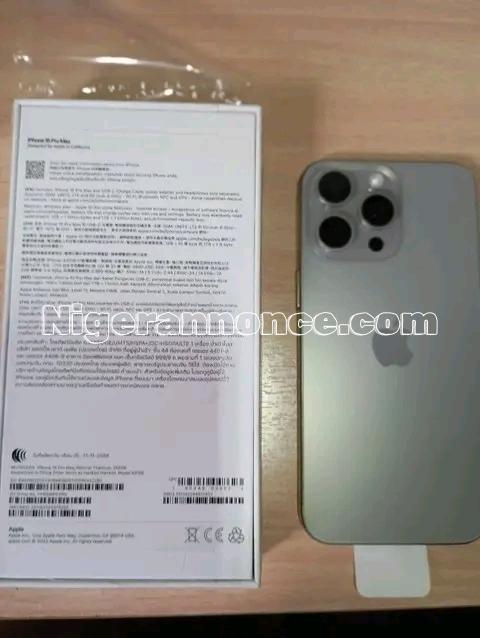 iPhone 16 - Agadez