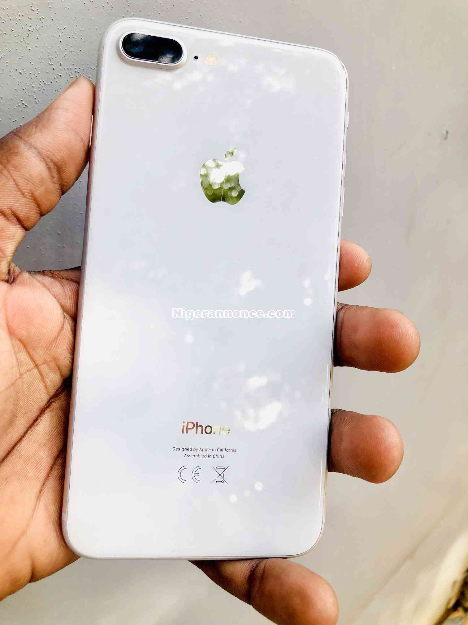 iPhone 8 Plus 64 Gb quasi neuf | Niger annonce