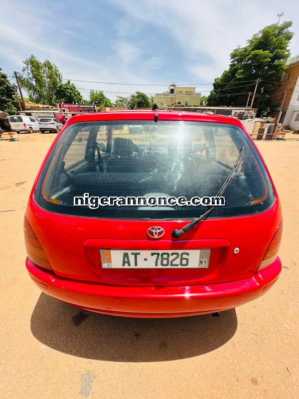 occasion rare - Toyota officier en excellent état - papiers complets - moteur jamais touché - Niamey