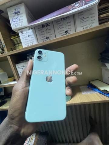 iPhone 11 simple