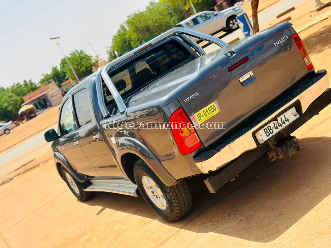 Toyota 4x4 Hilux année 2012 - Maradi