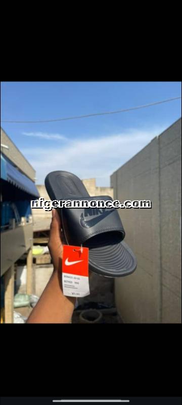chaussures Nike benassi | Niger annonce