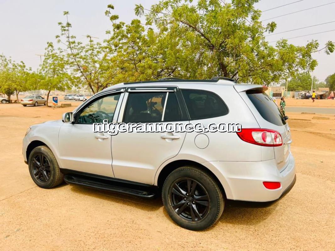 Ne ratez pas cette opportunité - Hyundai Santa Fe 2011 - V6 Automatique | Niger annonce