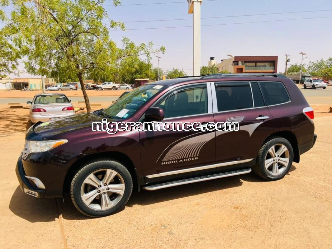 TOYOTA HIGHLANDER 2013 offrez-vous la robustesse et puissance aux rendez-vous. | Niger annonce